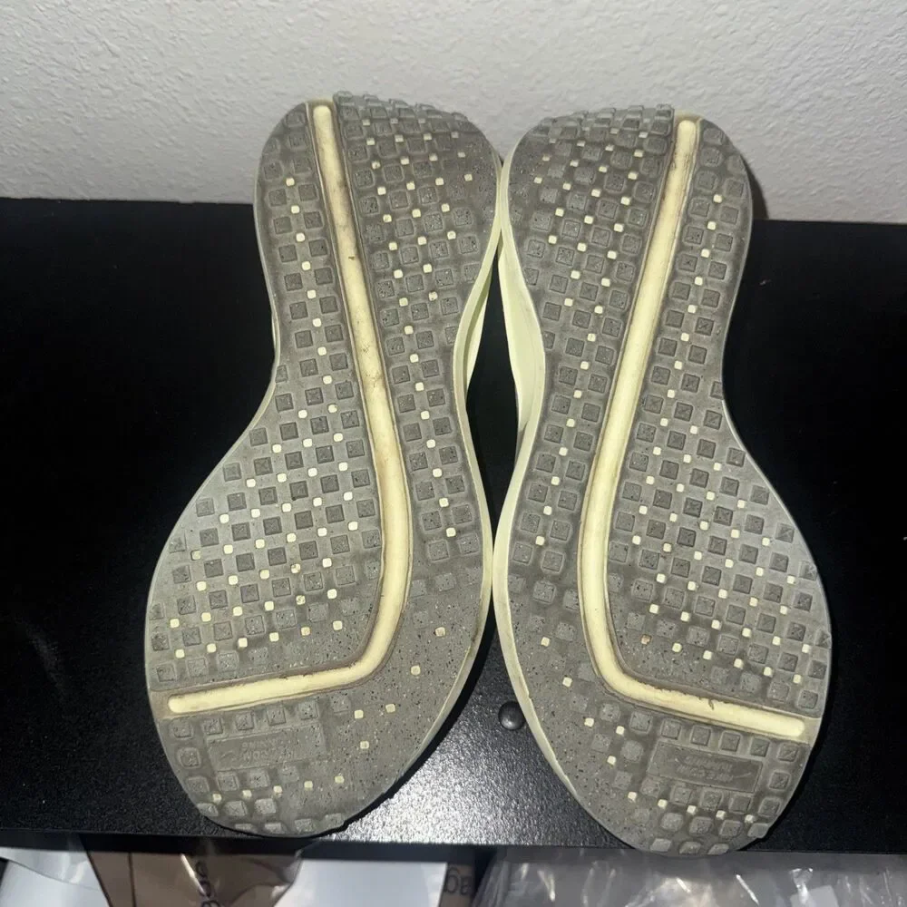 Nike Interact Run Size 10 Sea Glass Key Lime Women's Running Shoes FD2292-004